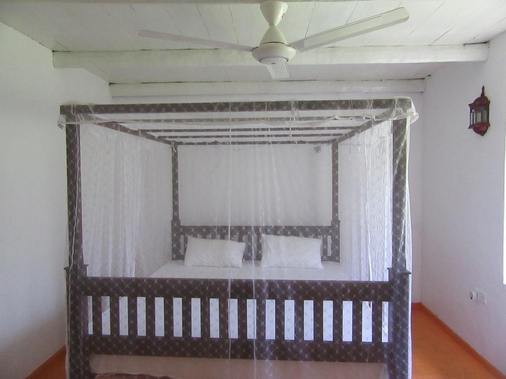 The Colonial Villa Midigama Exterior photo